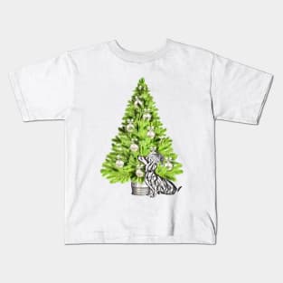 Dachshund Dog Christmas scene with Christmas tree and Santa hat Kids T-Shirt